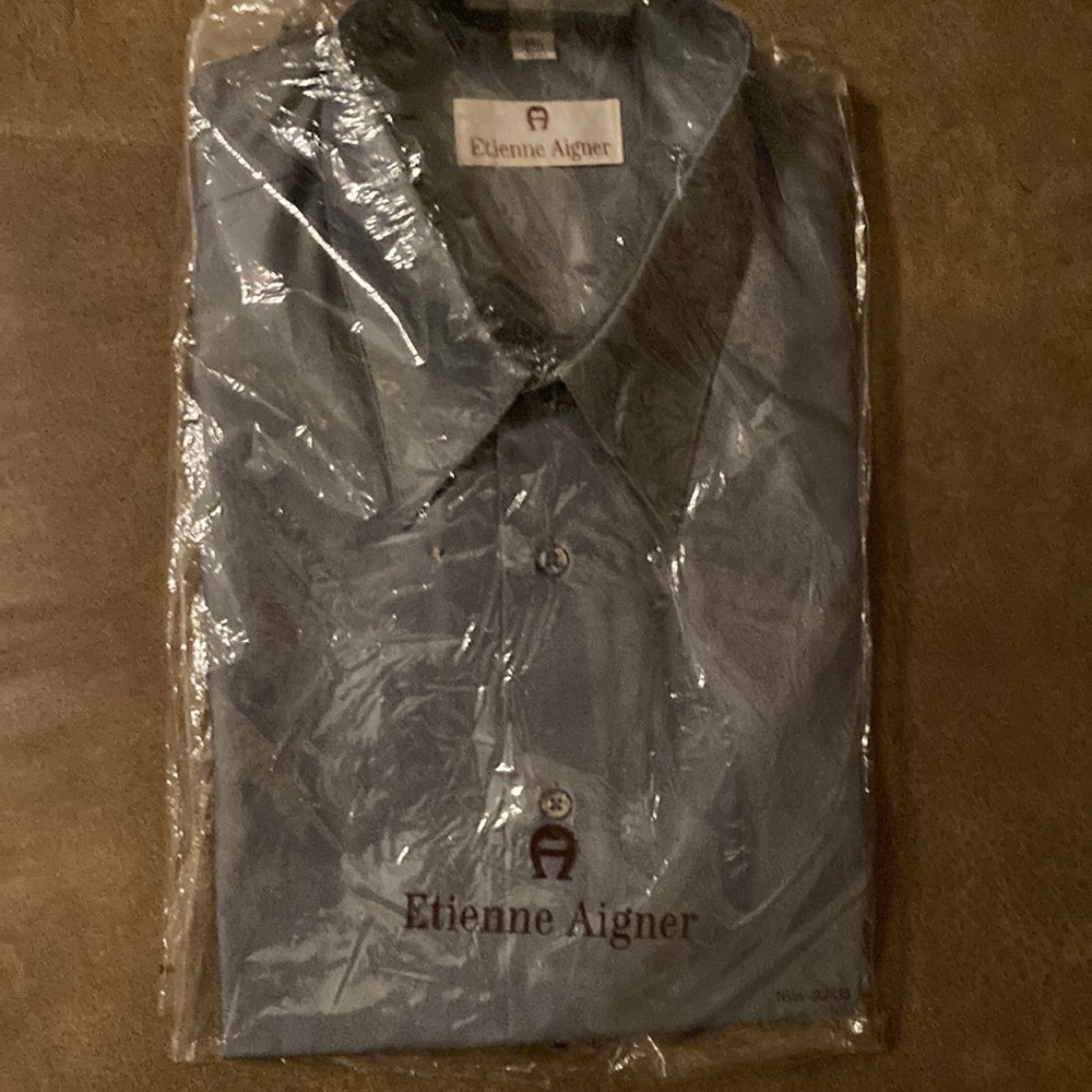 NWT Men’s L/S Grey Dress Shirt (16-1/2 x 32/33)